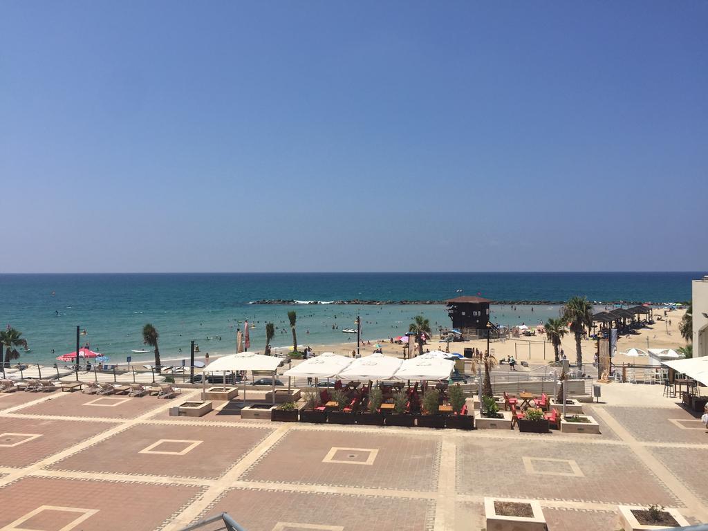 מגדל אלמוג חיפה - דירות "בלו ביץ'" על הים 외부 사진